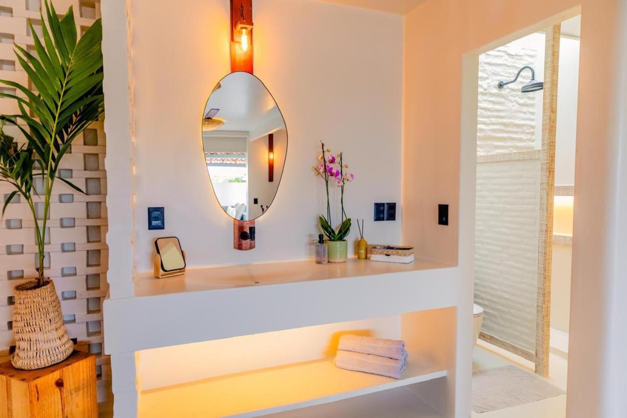 Outro Beach Hotel Кумбуко Екстериор снимка